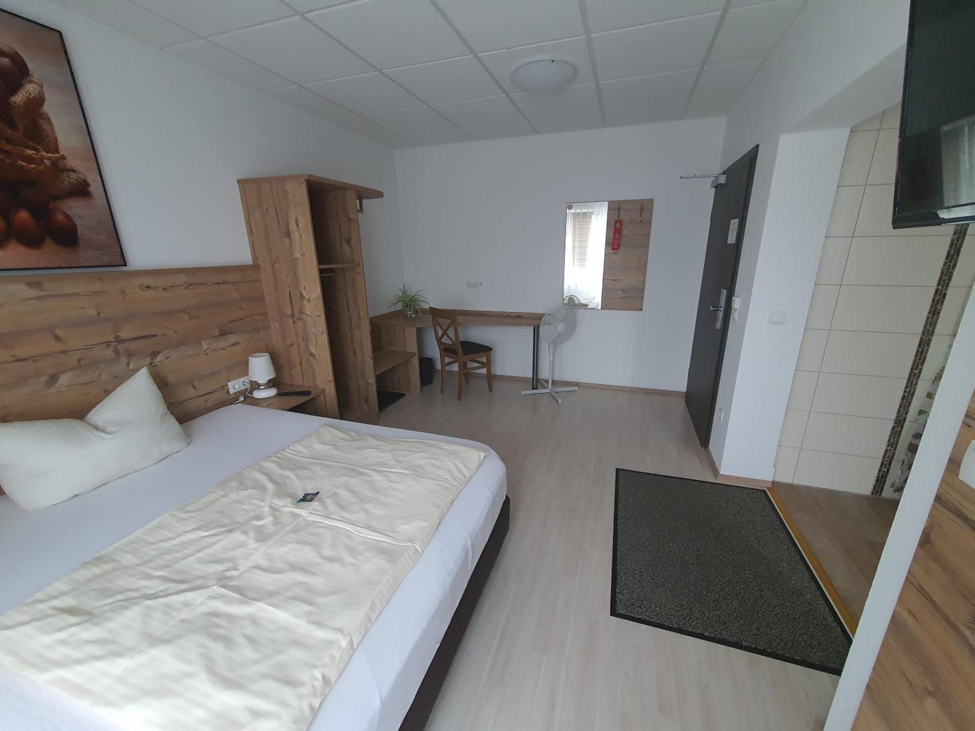 Fraenkischer Hof --- In --- Schlabecks Fraenkischer Hof Отель Пегниц